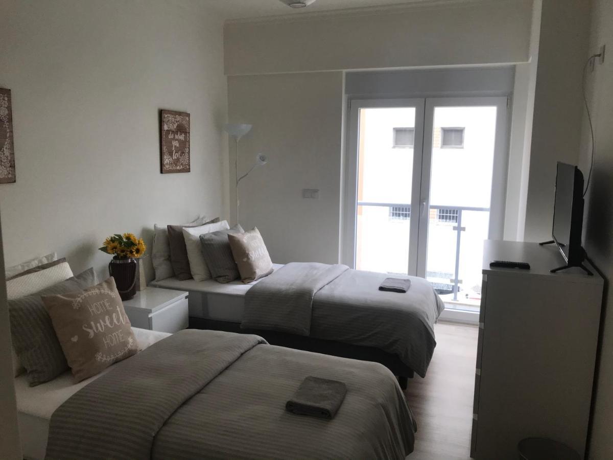 Modern Twin Room With A Balcony Montijo Extérieur photo